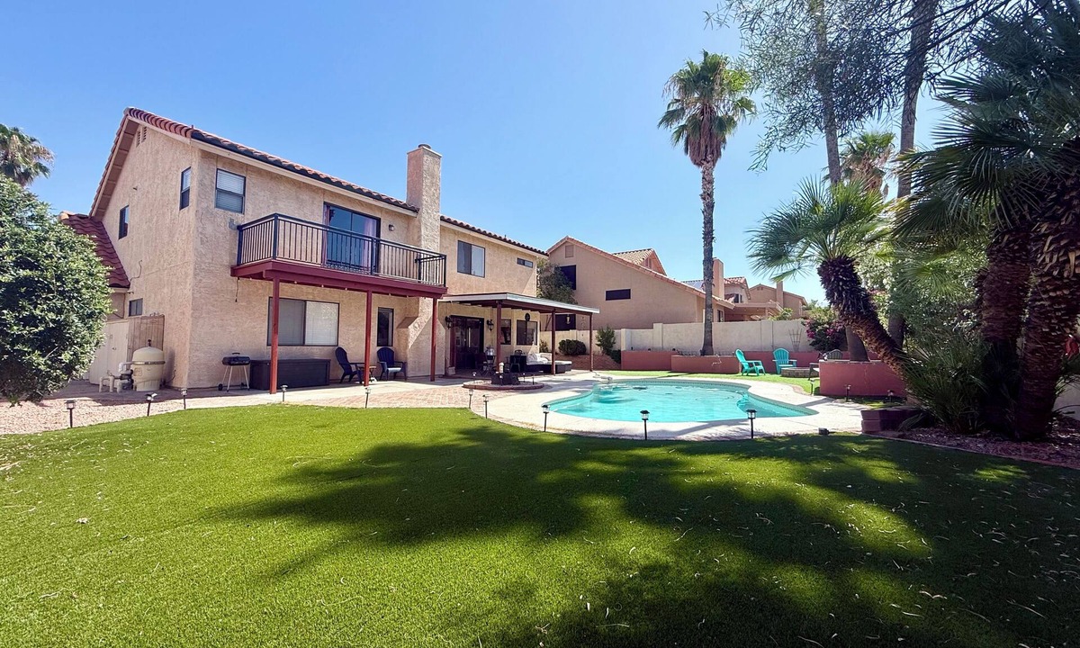 Copper Creek House | Southwestern Paradise, Simply Classic