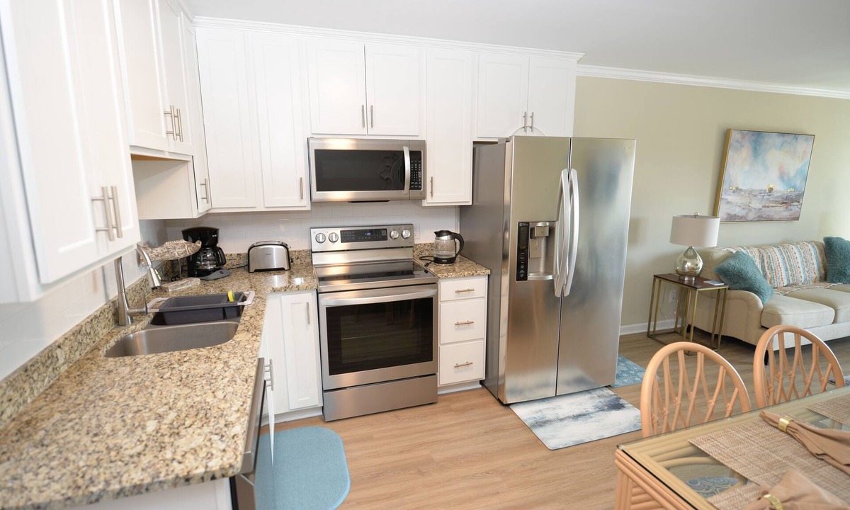 Morehead City Condo | Southwinds J-10: 2 BR, 2 BA Condominium in Atlantic Beach, Sleeps 4