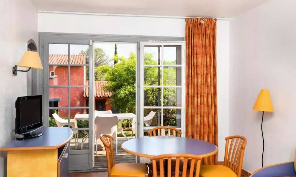 Boulouris-sur-Mer Apartment | SOWELL RESIDENCES Green Oaks * - Studio 4 people Superior