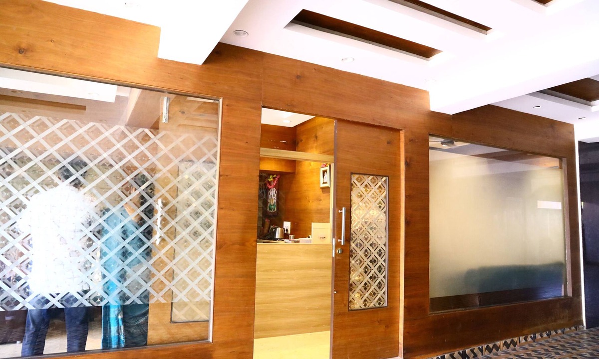 Pollachi Hotel | SP Residency