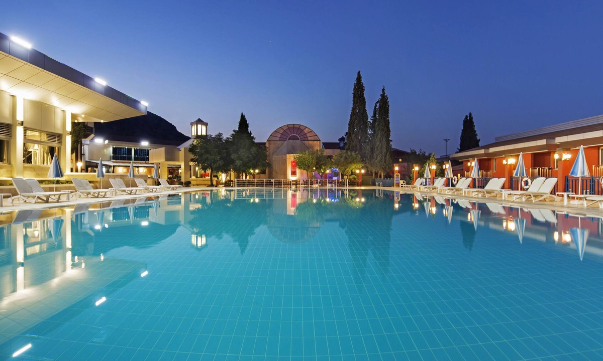 Karahayit Hotel | Spa Hotel Colossae Thermal