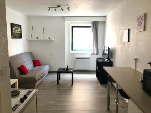 Poincare Apartment | Spacieux studio au centre