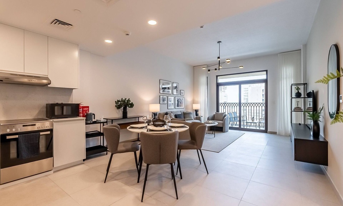 Umm Suqeim 3 Apartment | Spacious 1- Bedroom apartment in Madinat Jumeirah Living I Beachside Bliss