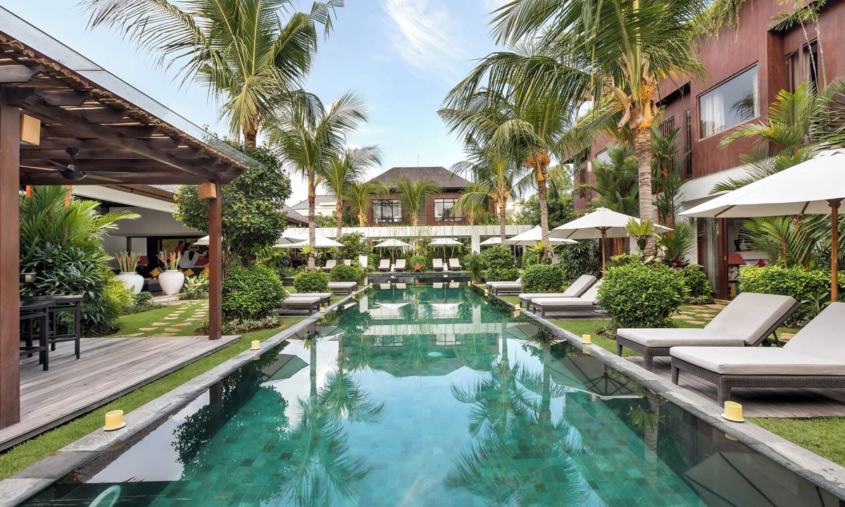 Laksmana Villa | Spacious, 10 Bedroom Villa in Seminyak