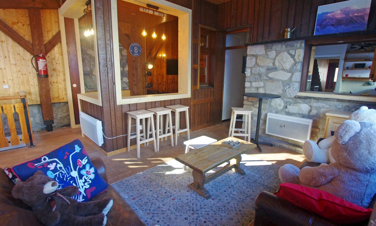 Val Claret Ski Chalet | Spacious 180m² chalet for 15 people in Tignes with Wifi