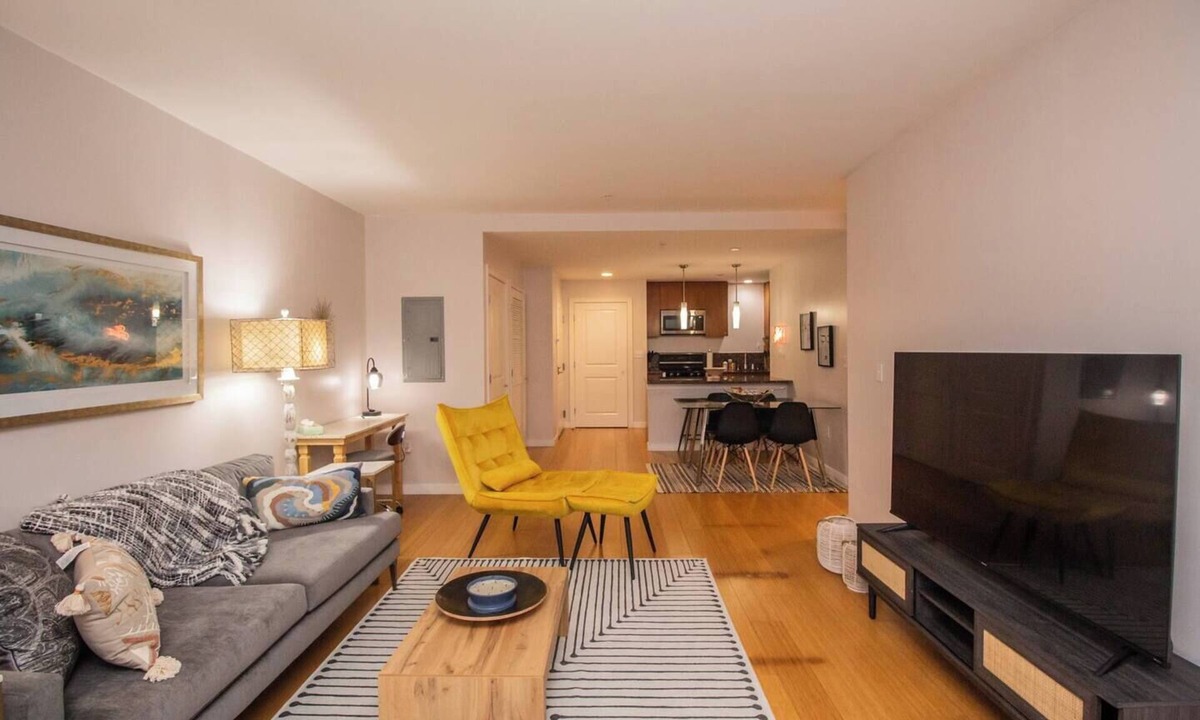 Fenway–Kenmore Apartment | Spacious 2 Bed/2 Bath Gem near BU & Fenway
