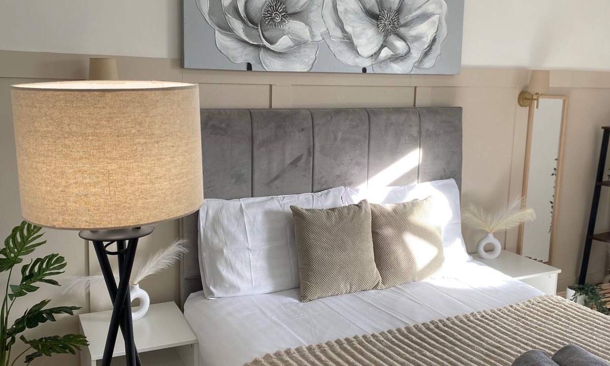 Manchester House | Spacious 2-bed Near Etihad-games Room-free Parking