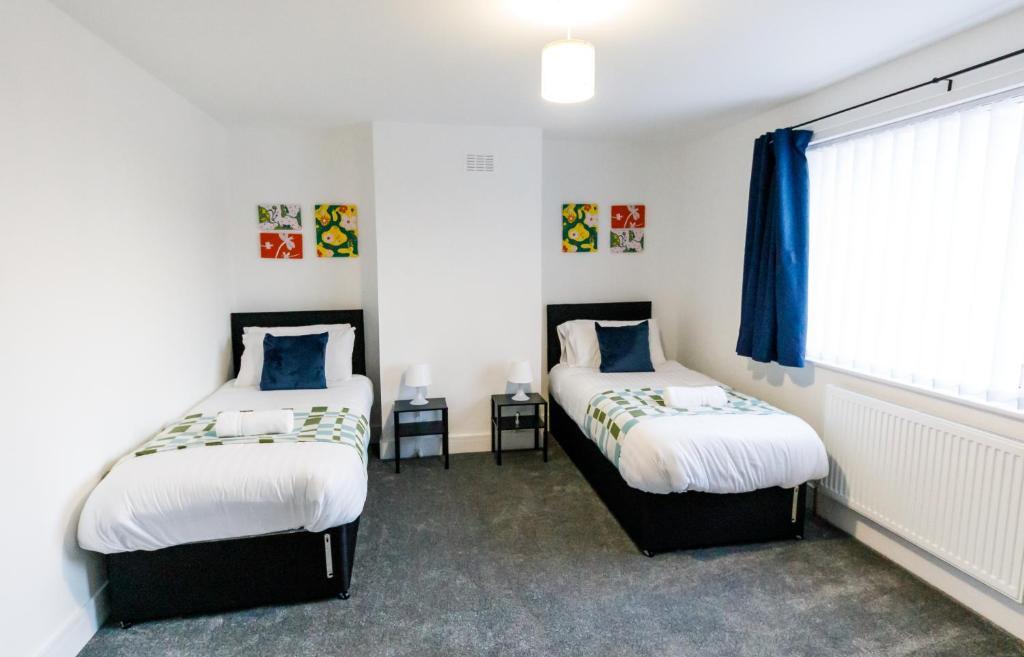 Sunderland Apartment | Spacious 2Bed - Great for Contractors - Driveway&Garden