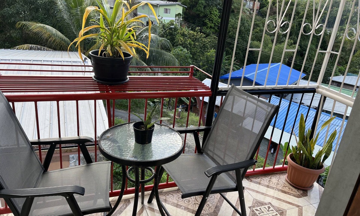 Petit Valley Apartment | Spacious 2BR/1Bathroom Apartment