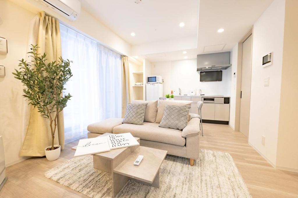 Odori Apartment | Spacious 2BR 1min Tanukikoji Central Sapporo
