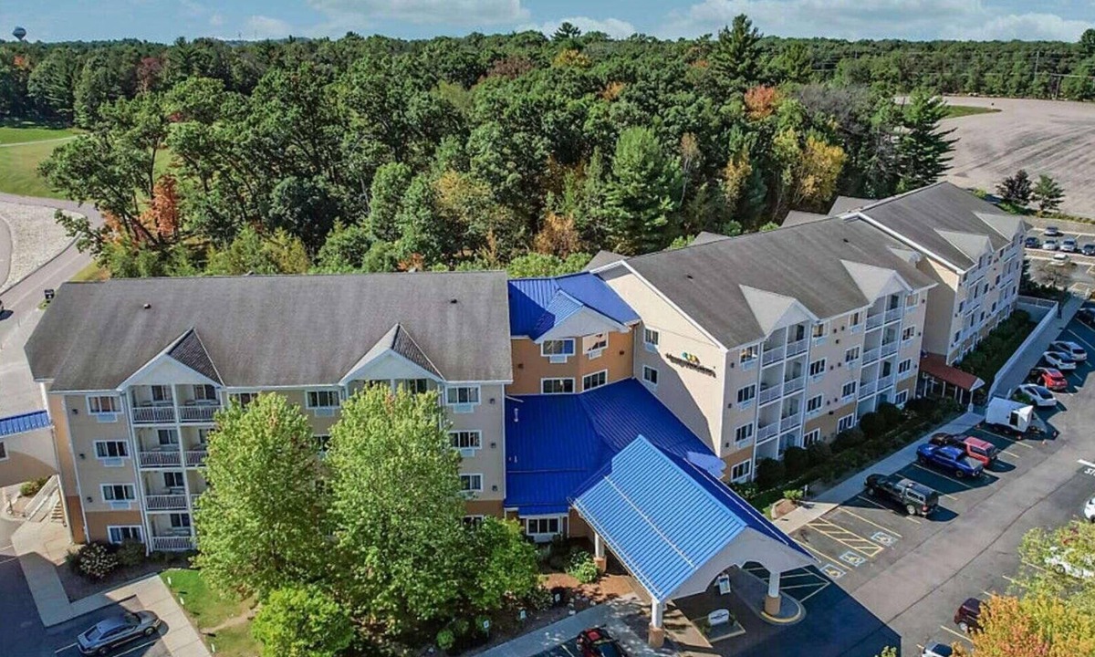 Lake Delton Resort | Spacious 2BR/2BA Villa at Odyssey Dells — Adventure Awaits!