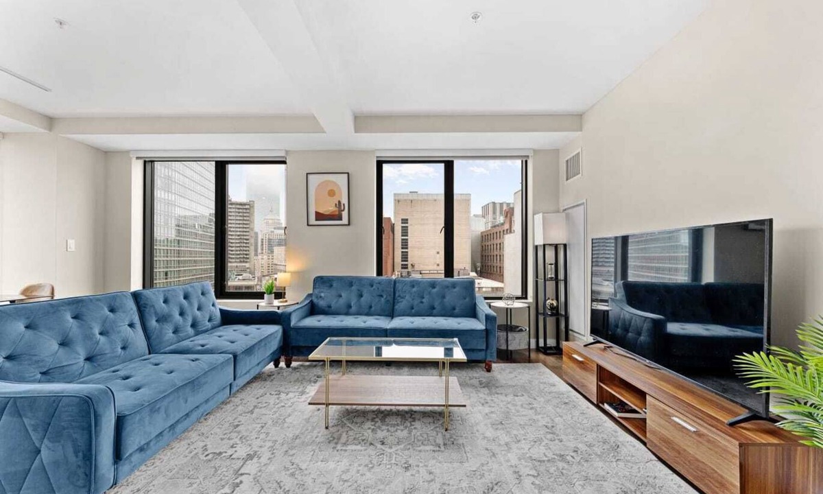 Bay Village Apartment | Spacious 2br 2ba unit in prime location downtown