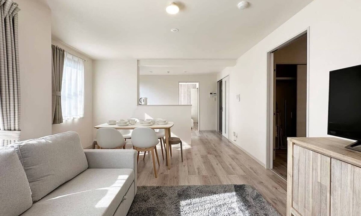 Onomichi Condo | Spacious 2BR Apartment very near the Station