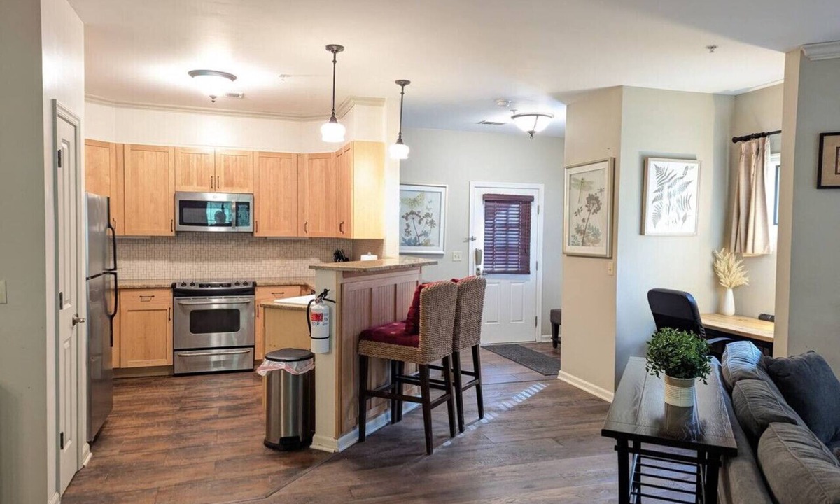 Vernon Apartment | Spacious 3 bed 2 bath Sanctuary