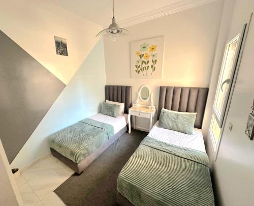 Fes Apartment | Spacious 3 Bedroom Apartment, Secure Residence in Rte Immouzzar Near Akdital Hospital