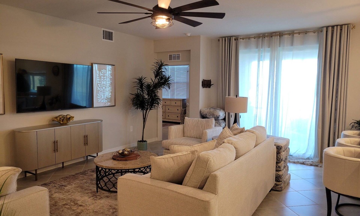 Venice Condo | Spacious 3-bedroom condo in fabulous Wellen Park Golf and Country Club