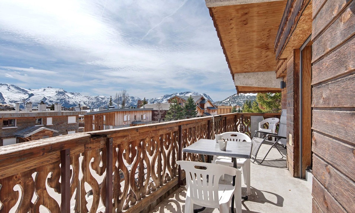 Cognet Ski Chalet | Spacious 3-Bedroom Duplex at Nevada Sports Chalet - Alpe d'Huez