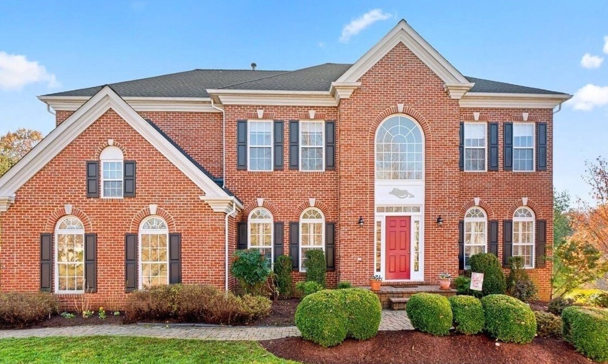 Dayton Apartment | Spacious 3-bedroom Quiet Apartment in Gaithersburg