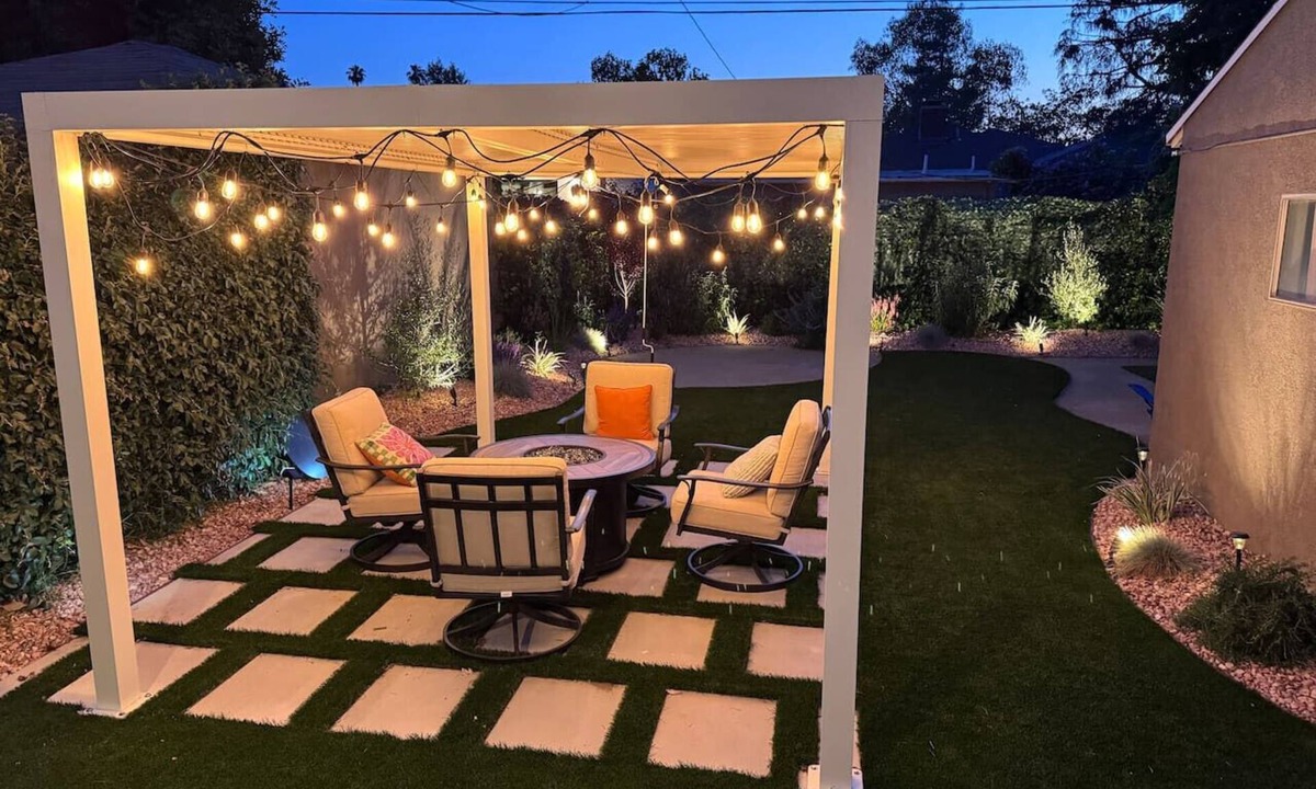 Studio City House | Spacious 3BR/3BA Modern Home, Firepit, Private Yard Studio City/Universal Close