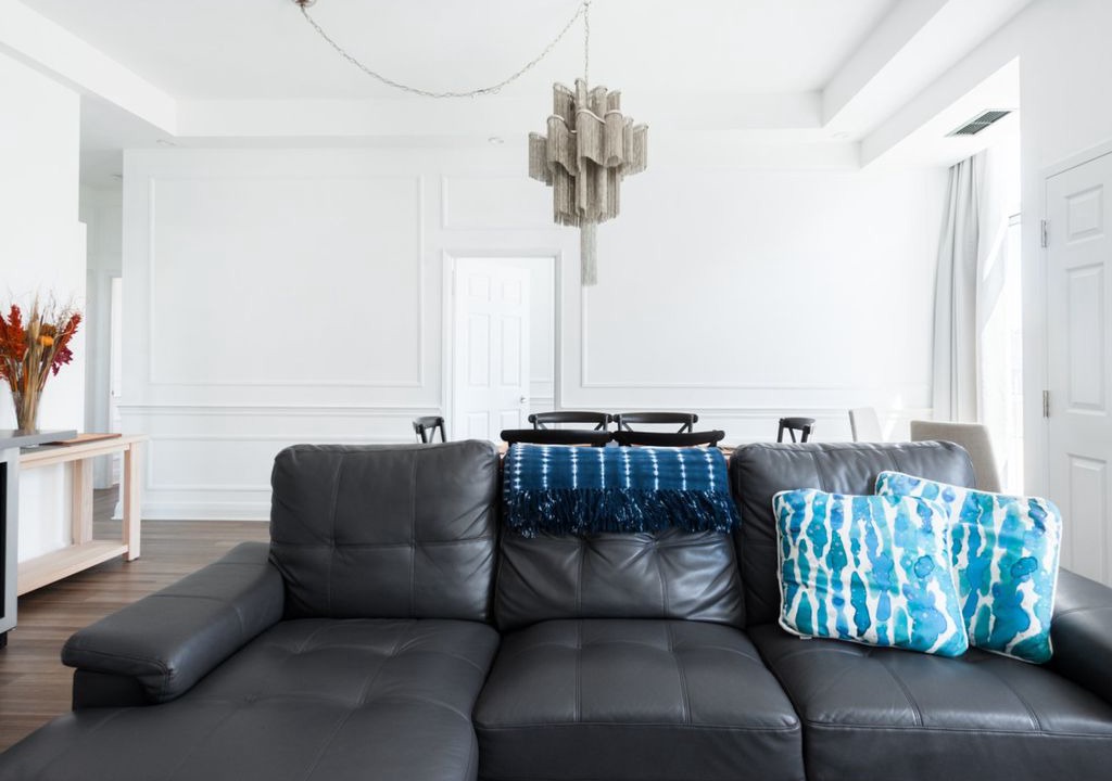 Church and Wellesley Apartment | Spacious 3BR Executive Condo-Downtown-near subway