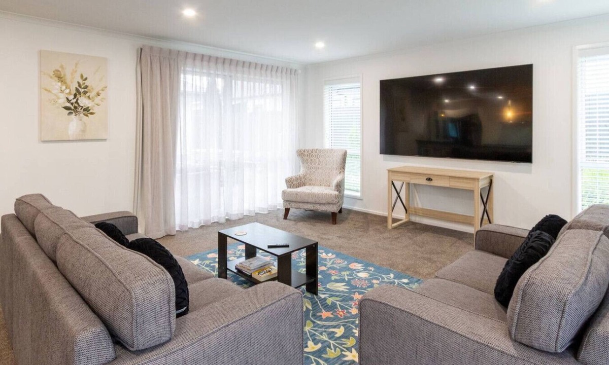 Lincoln House | Spacious 3BR with 2 carpark