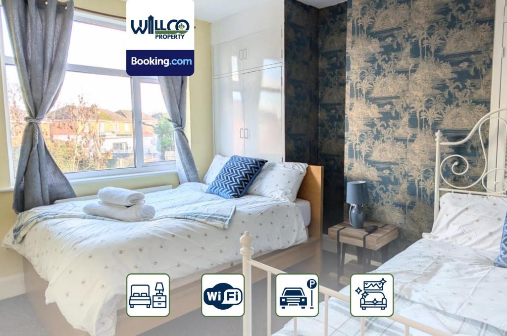 Staple Hill Apartment | Spacious 4 BDR House By WillCo Property Short Lets & Serviced Accommodation Bristol With Free Parking & Ideal for Families, Contractors