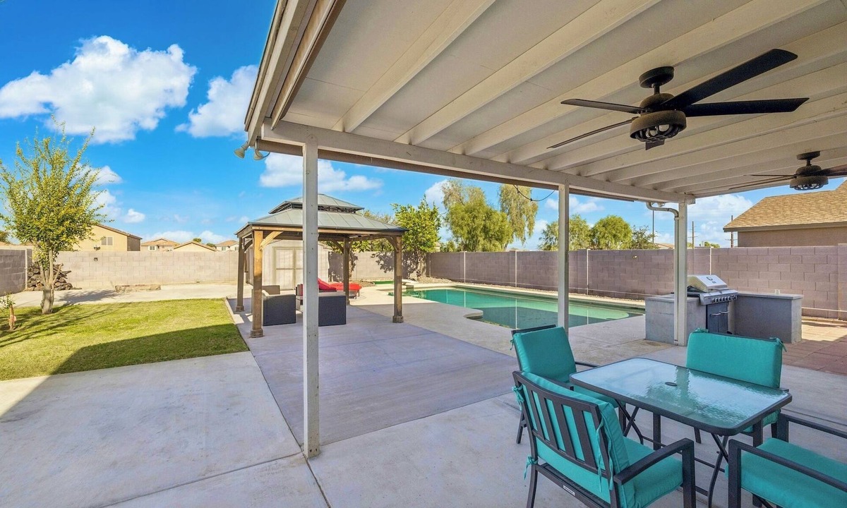 San Tan Valley House | Spacious 4-bedroom house with massive backyard and heated pool