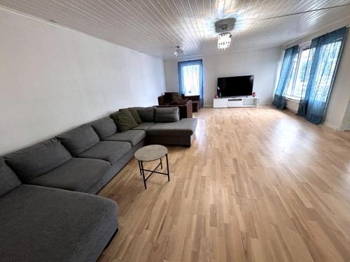 Bjorklinge Villa | Spacious 4-Bedroom Beautiful Family Home near to the Uppsala city and nearer to the Nature