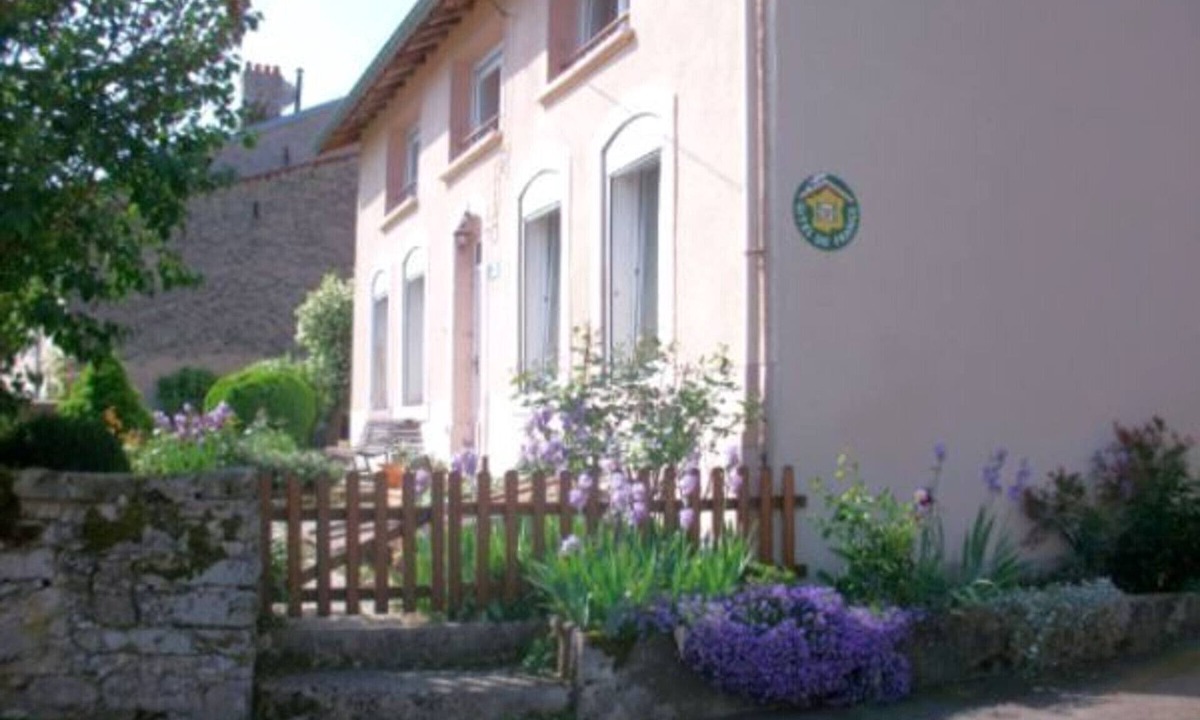Repaix Cottage | Spacious 4-Bedroom Cottage with Garden near Vosges and Center Parcs