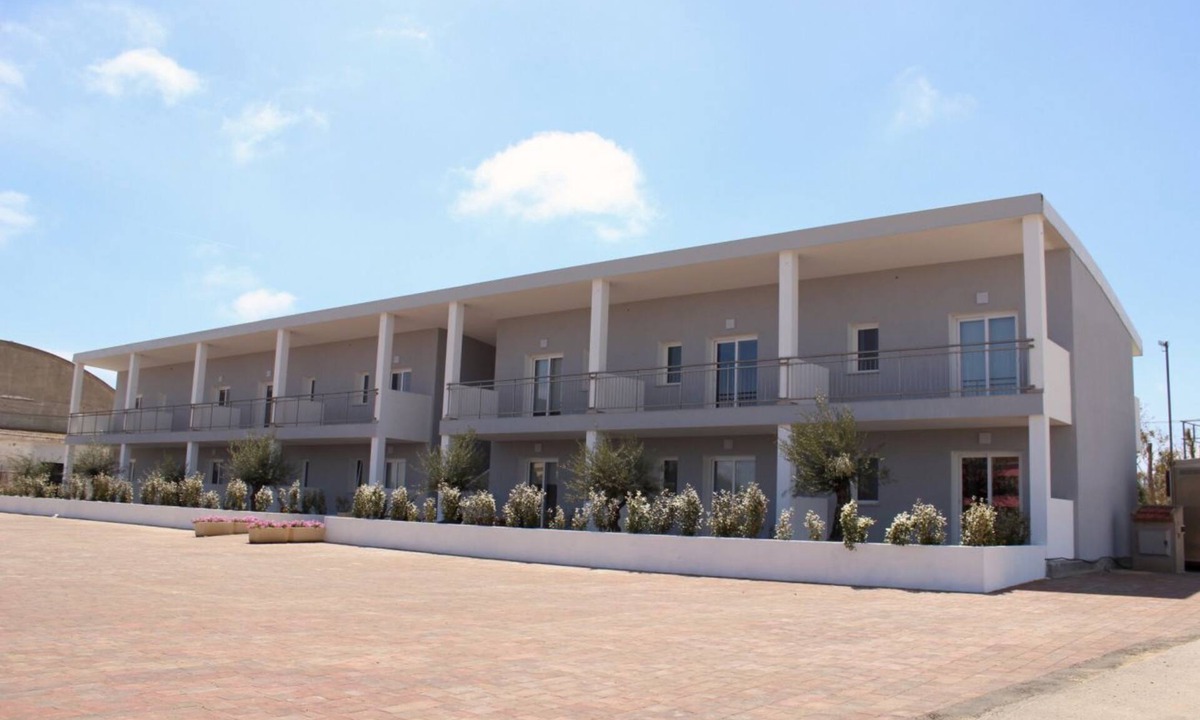 Stintino Apartment | Spacious 40 square meter apartment with independent access via magnetic card. The accommodation includes a fully equipped kitchenette, a living room with a comfortable sofa bed for two, a bedroom with a double bed, and a private bathroom with a shower an