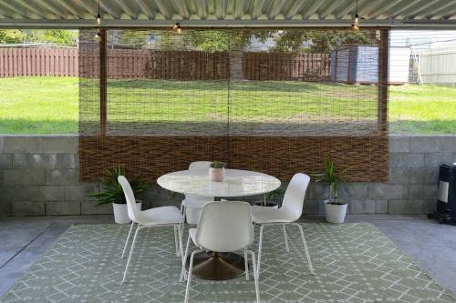 Fletcher Hills House | Spacious 4BR Loft - Outdoor Movie Theater