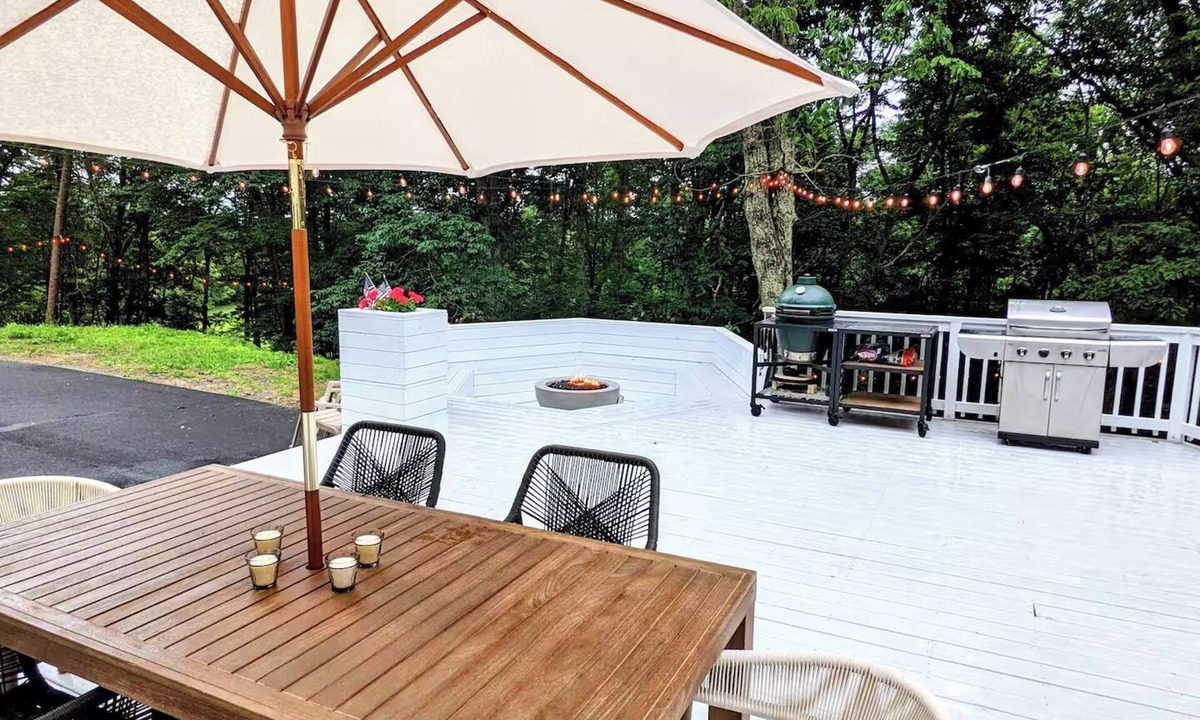 Charlottesville Cabin | Spacious 5-bedroom Cabin on 12 acres close to Wineries/Breweries/Hiking