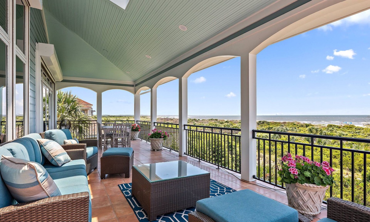 Seabrook Island House | Spacious 5 bedroom home on Seabrook Island, private walkway to the beach!