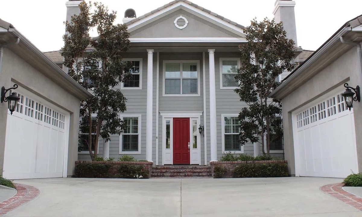 Bressi Ranch House | Spacious 5-bedroom house with pool/jacuzzi, fitness room 10 minutes from ocean