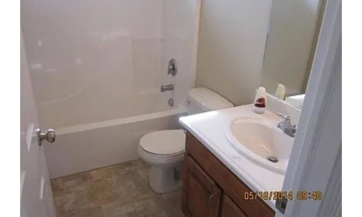 Hooper House | Spacious 5-bedroom house with WiFi, fitness room in wonderful Hooper