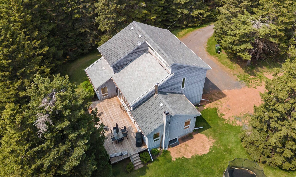 Souris House | Spacious 5-Bed Gulf View Home for Families, Groups, and Coastal Getaways