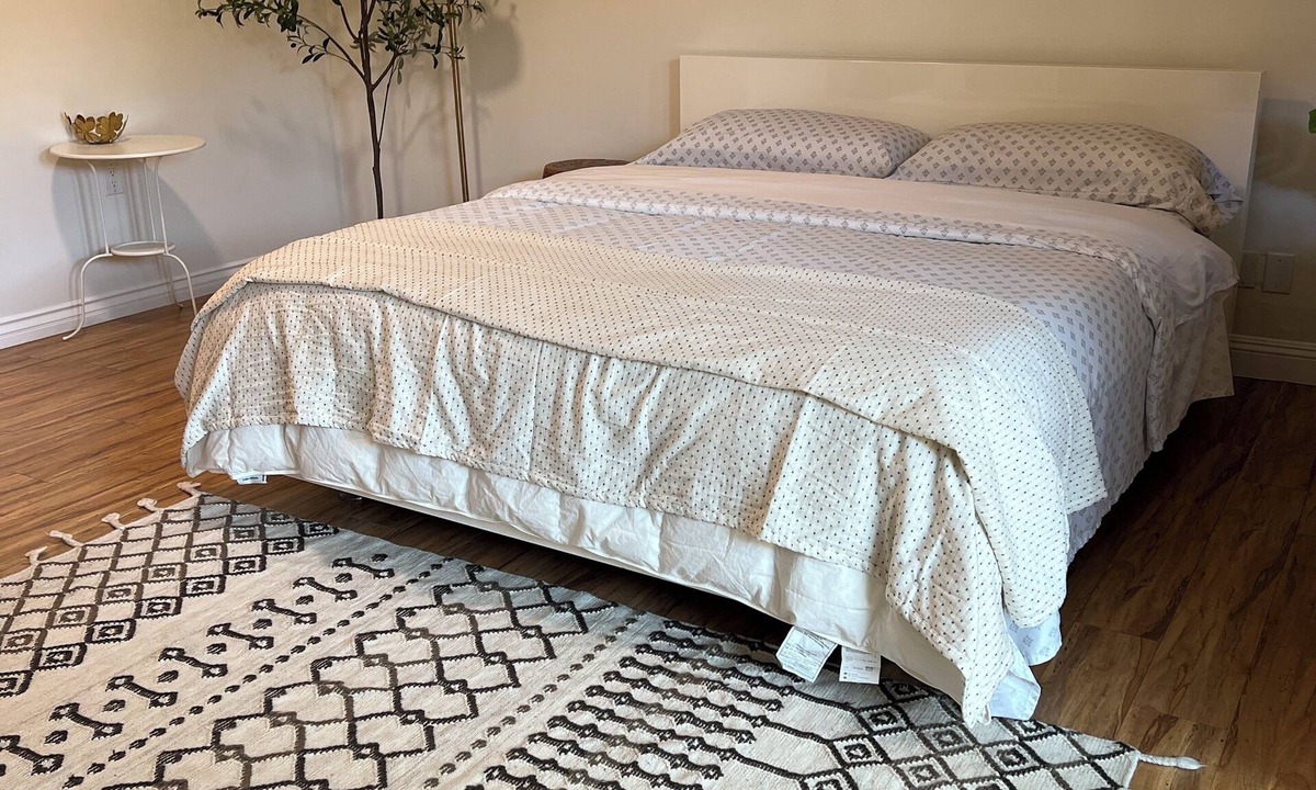 Estates at Canyon Crest House | Spacious 5-Master suite house in UC Riverside with individual AC, WiFi. Enjoy!