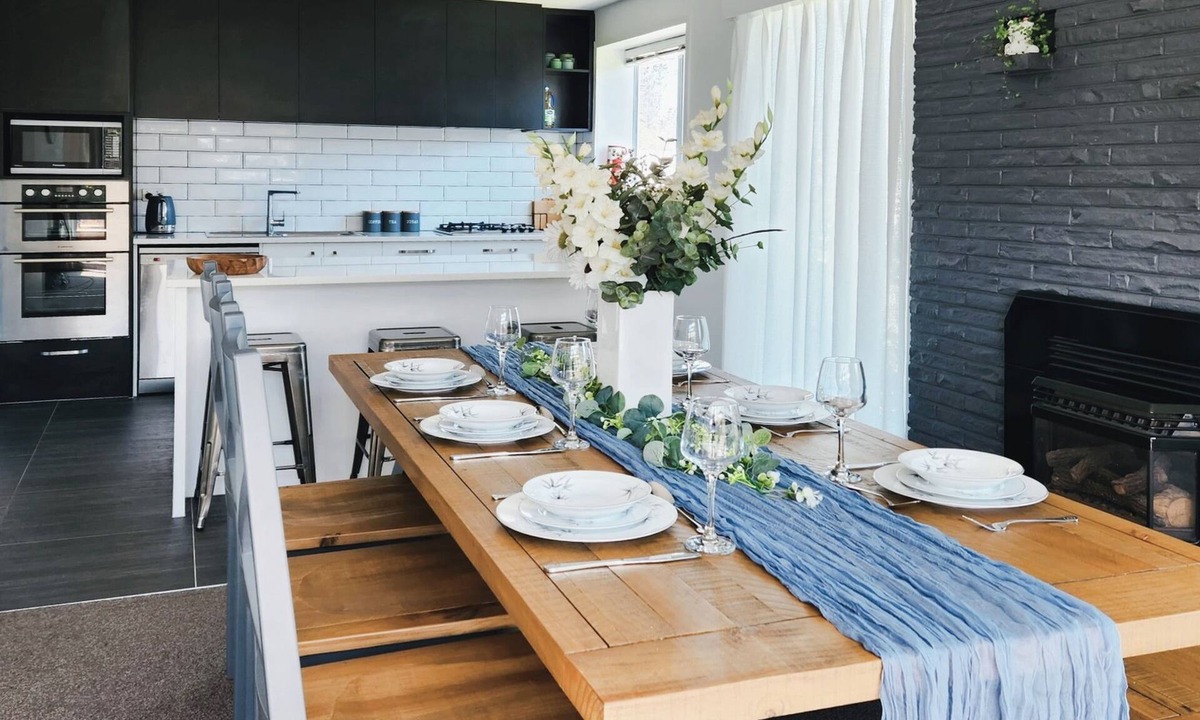 Hoon Hay House | Spacious 5BR 2BA plus sleepout & games room Family Home