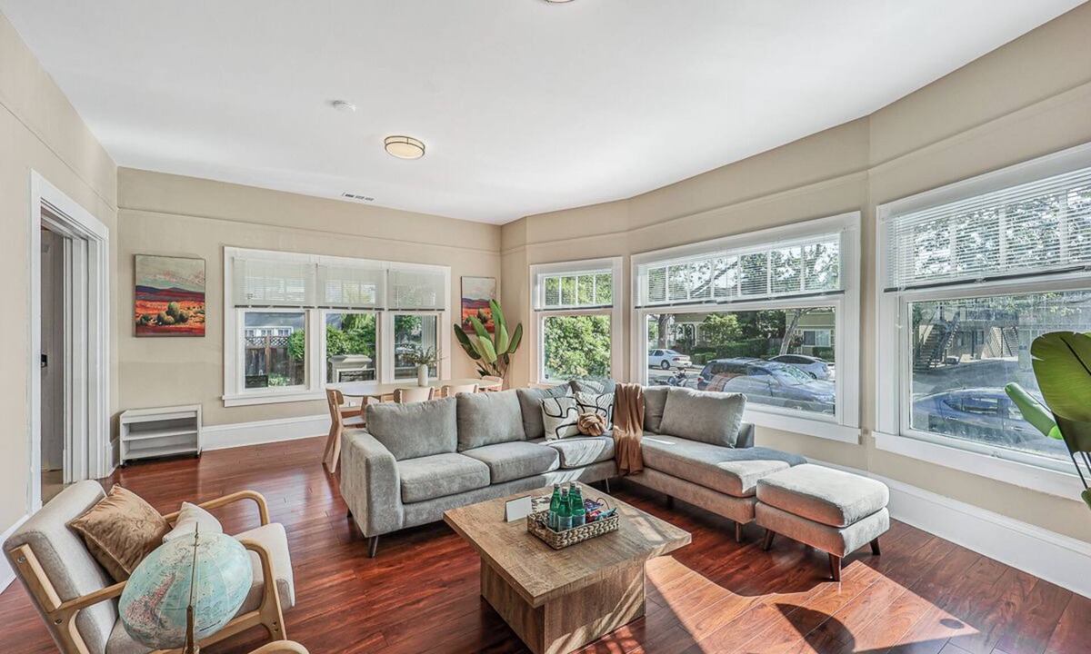 San Jose House | Spacious 5BR! Charming 5b/3b house in Downtown San Jose w/AC, Wifi, freeparkings