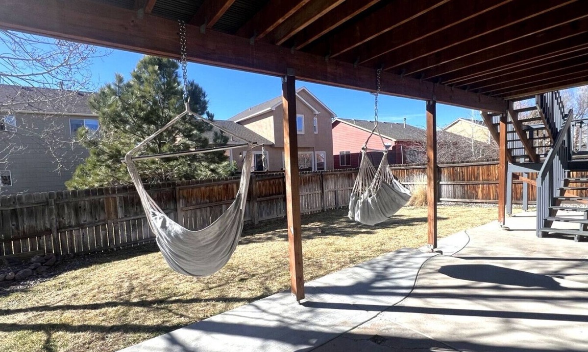 Gleneagle House | Spacious 6-Bedroom Near USAFA *Pet Friendly*