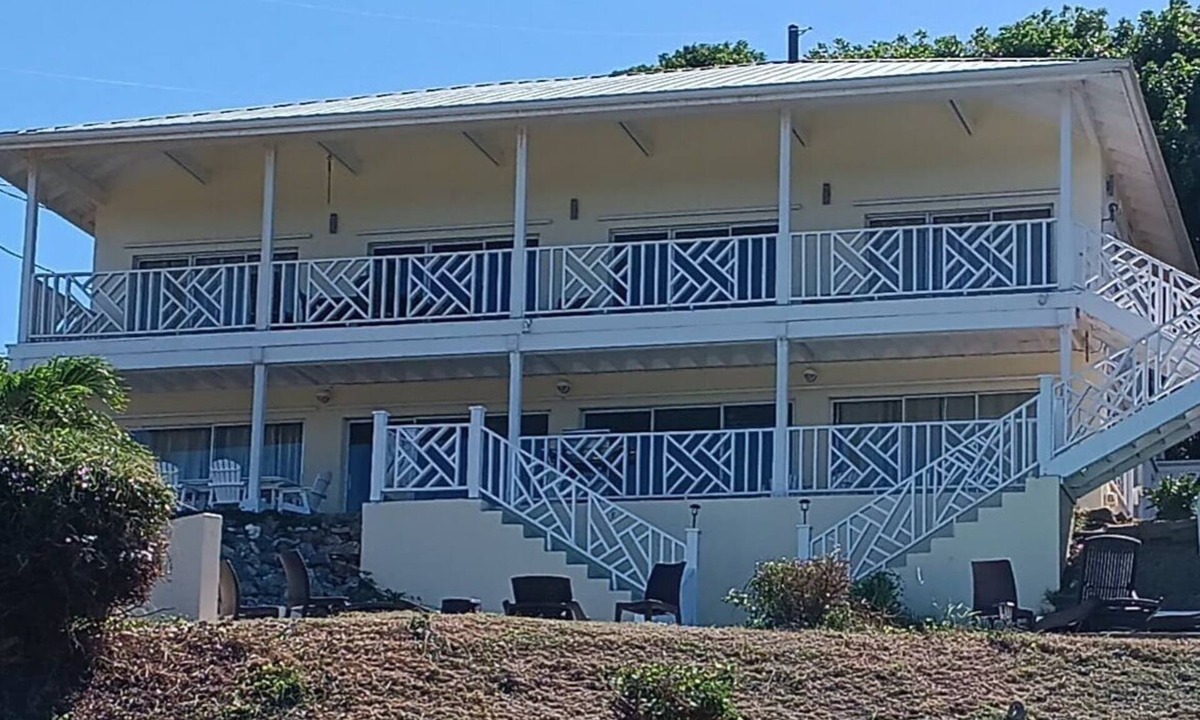 Estate Cotton Valley Villa | Spacious 6-bedroom villa with AC and large private pool