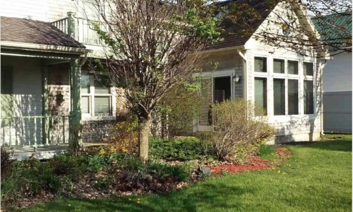 Isle La Motte House | Spacious 7-bedroom house in charming Isle La Motte with AC