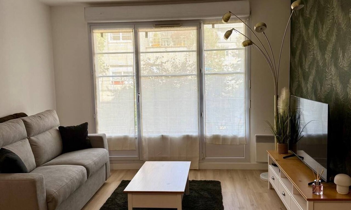 Montevrain Apartment | Spacious 70m² room - 2 bedrooms - 5 min Disneyland