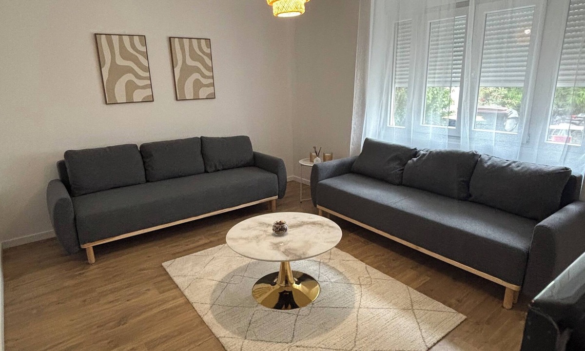 Noisy-le-Sec Apartment | Spacious accommodation 15 minutes from Paris