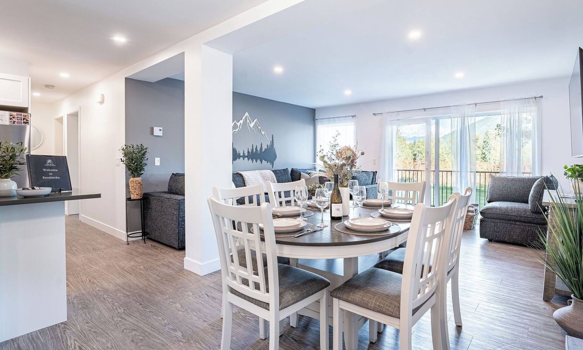 Revelstoke Condo | Spacious and comfortable modern mountain getaway, large patio with BBQ, pet-friendly and plenty of storage for bikes and skis.