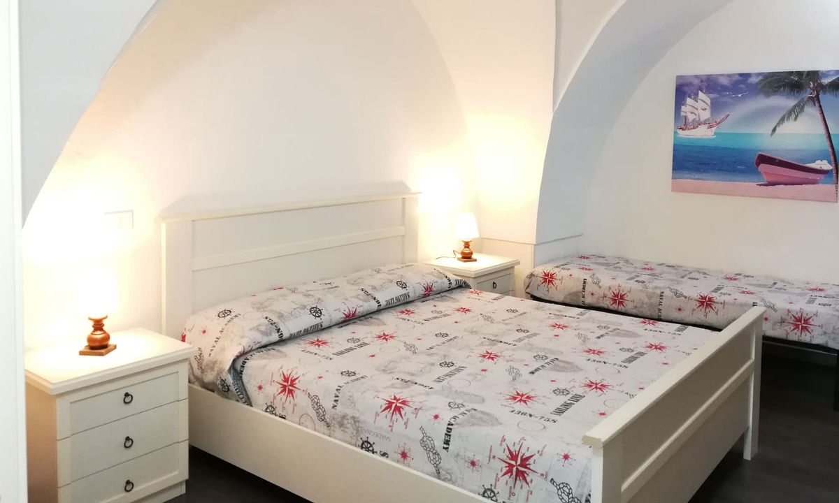 Il Monte Apartment | Spacious and cozy apartment in the center of Gallipoli and 200 m from the sea.