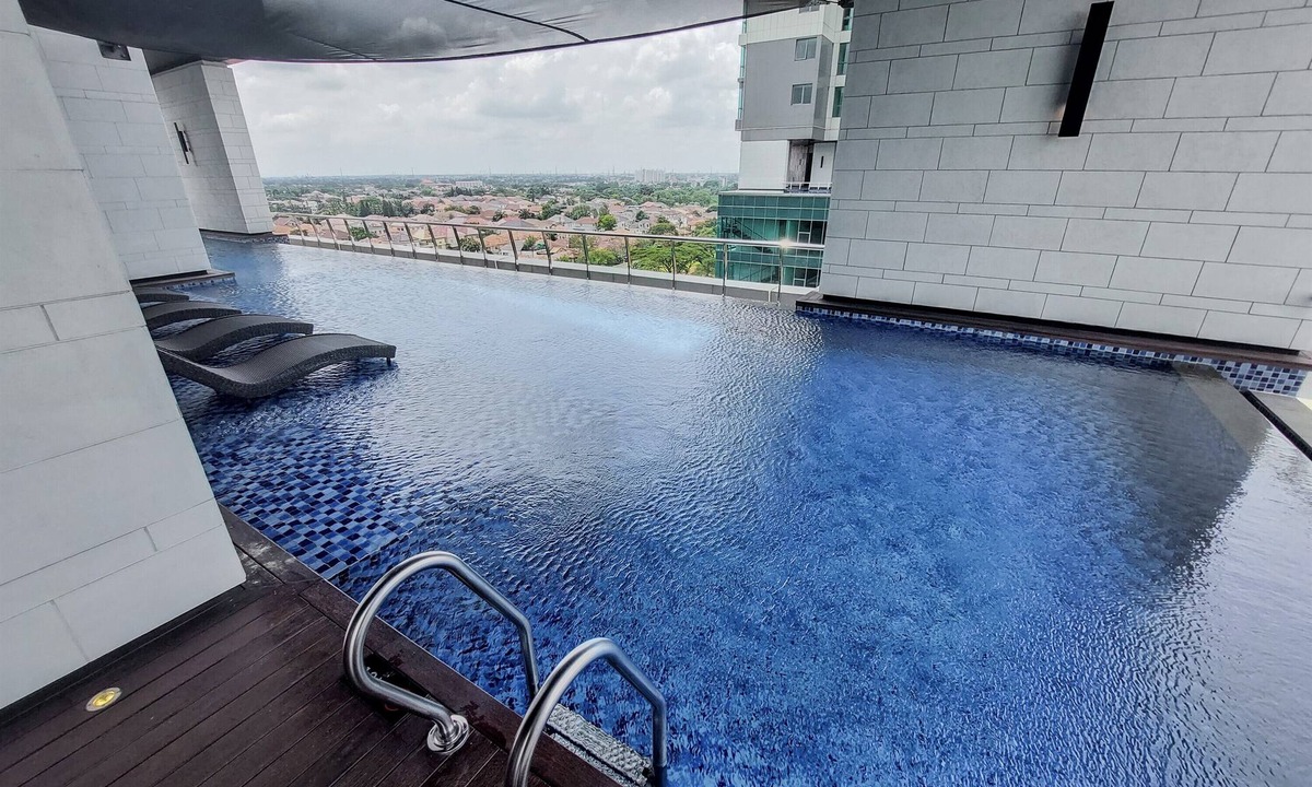 Tangerang Apartment | Spacious And Lavish 3Br At Hillcrest House Apartment