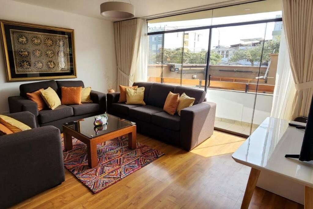 San Borja Apartment | Spacious and modern apartment in San Borja