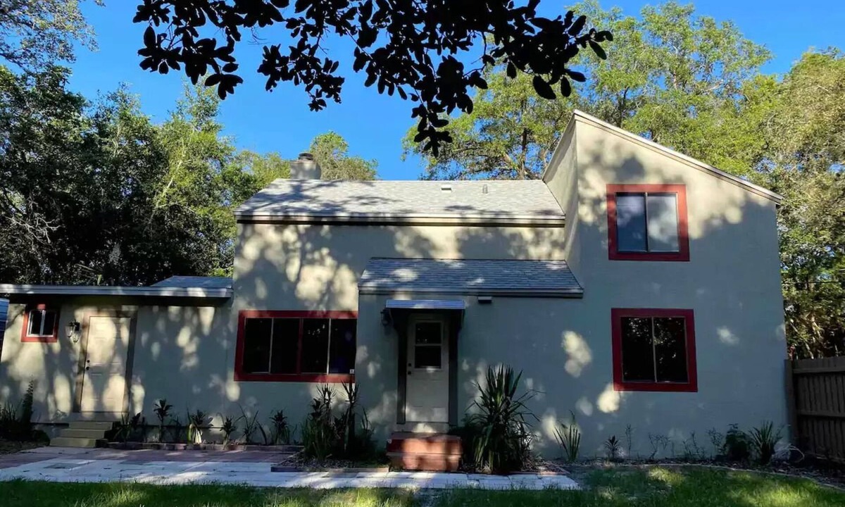 Longwood House | Spacious and relaxing Home - North Of Orlando In Longwood, Florida