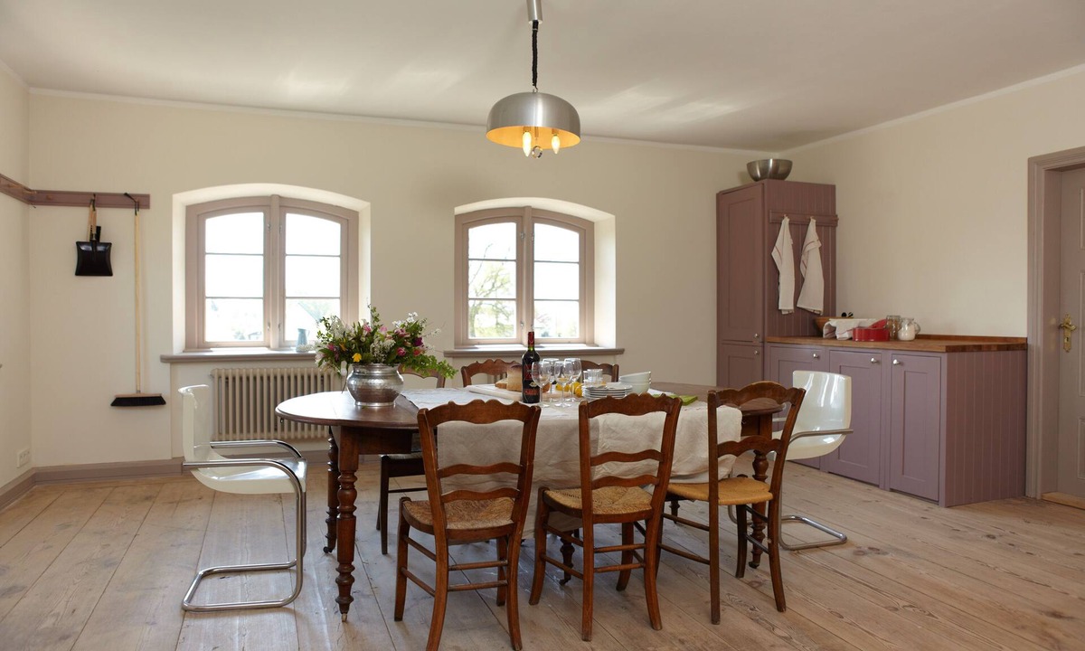 Lexow Apartment | Spacious and stylish in the monument to the Müritz, near the lake and golf course